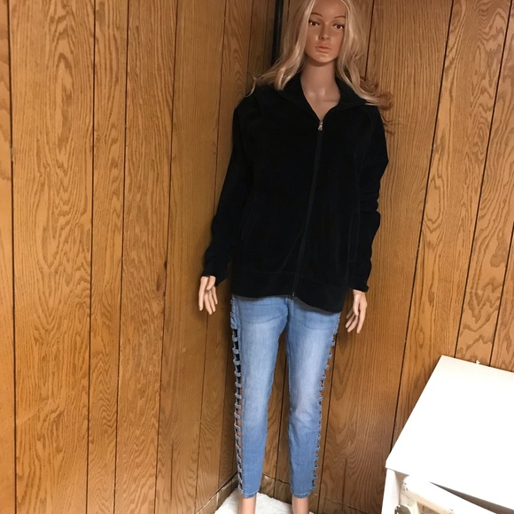 Hugo Boss Women's Sweater - Picture 2 of 16